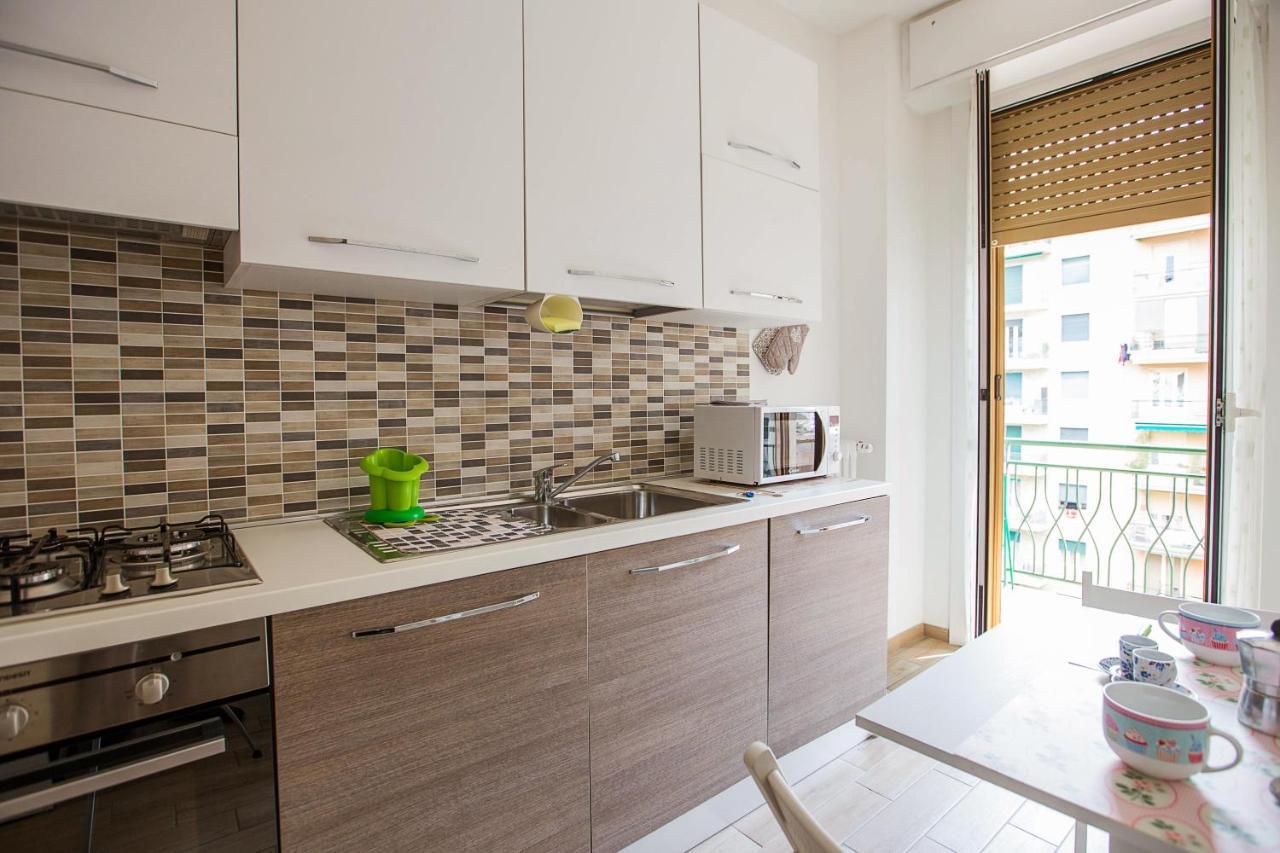 Lorenteggio Studio Apt ミラノ エクステリア 写真